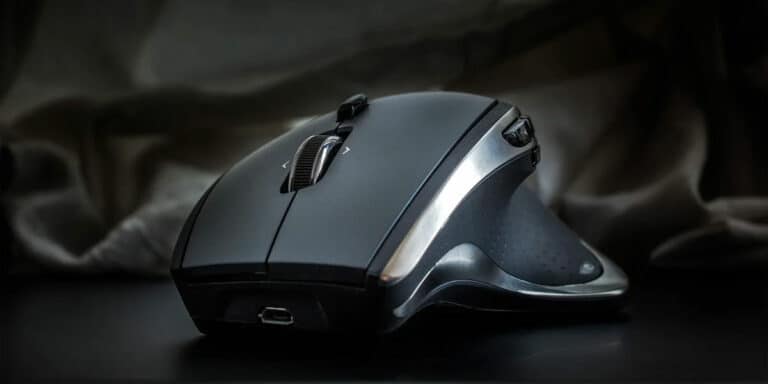 What Is Mouse Smoothing? Is It Good For Gaming?